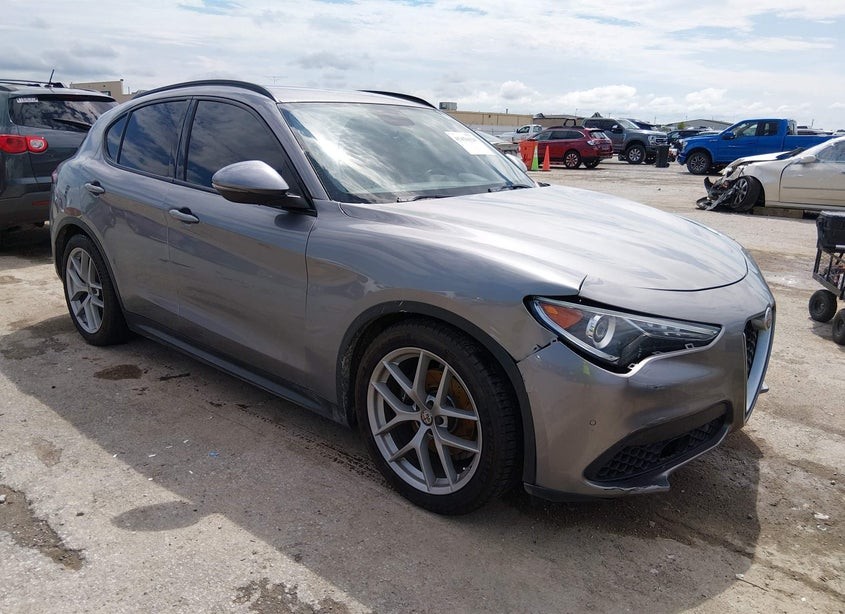 2018 Alfa Romeo Stelvio Ti Sport Awd