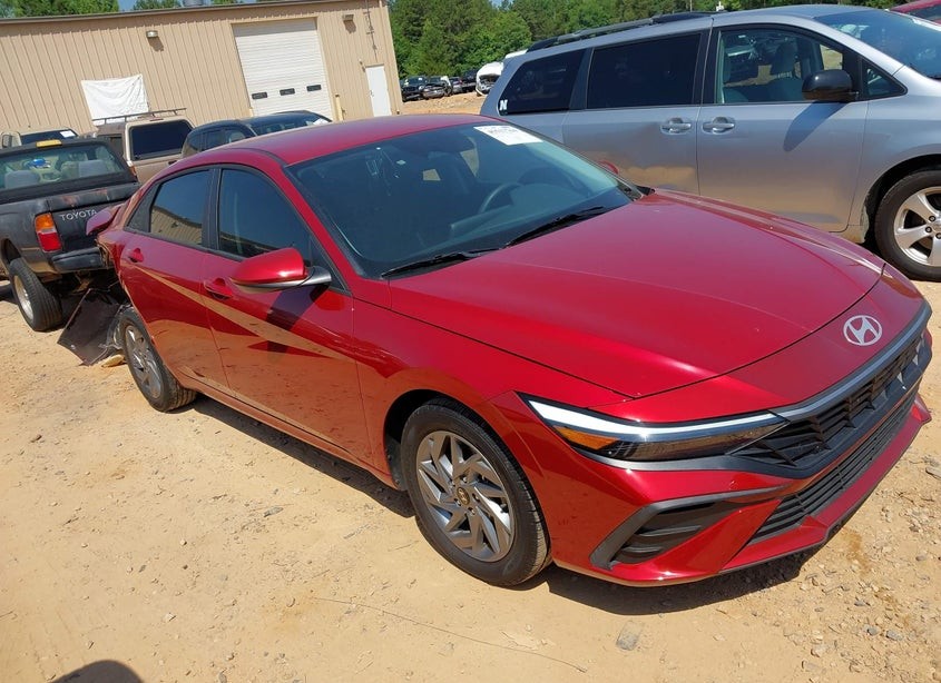 2024 Hyundai Elantra Sel