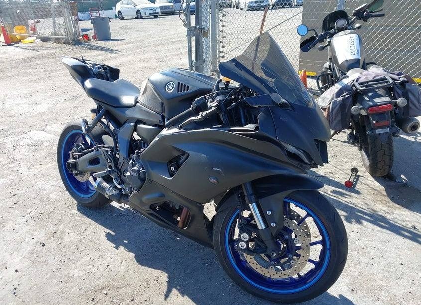 2023 Yamaha yzf r7