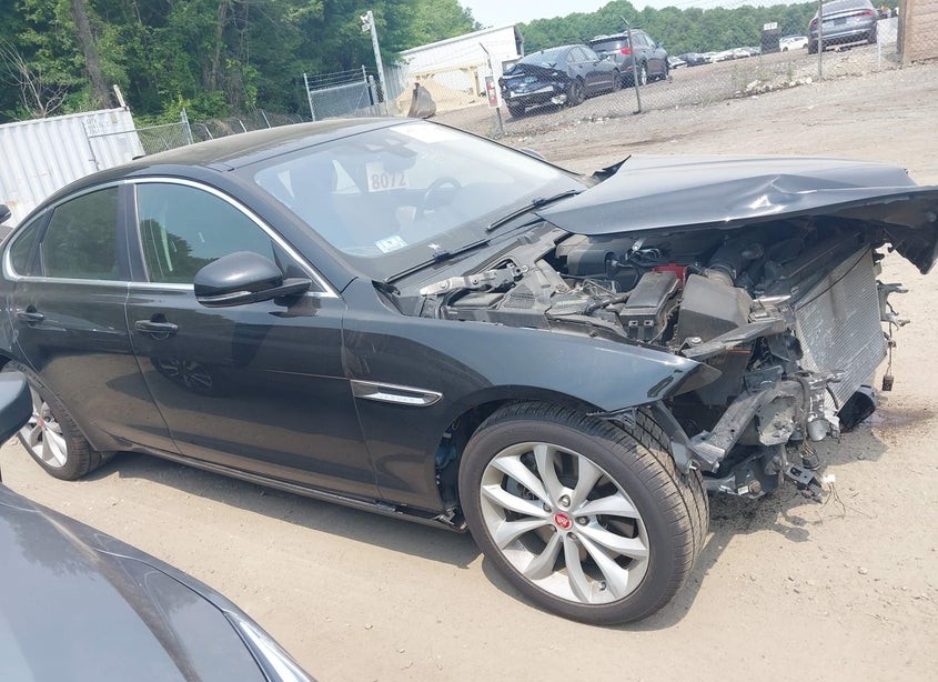 2017 Jaguar XF 35T Premium