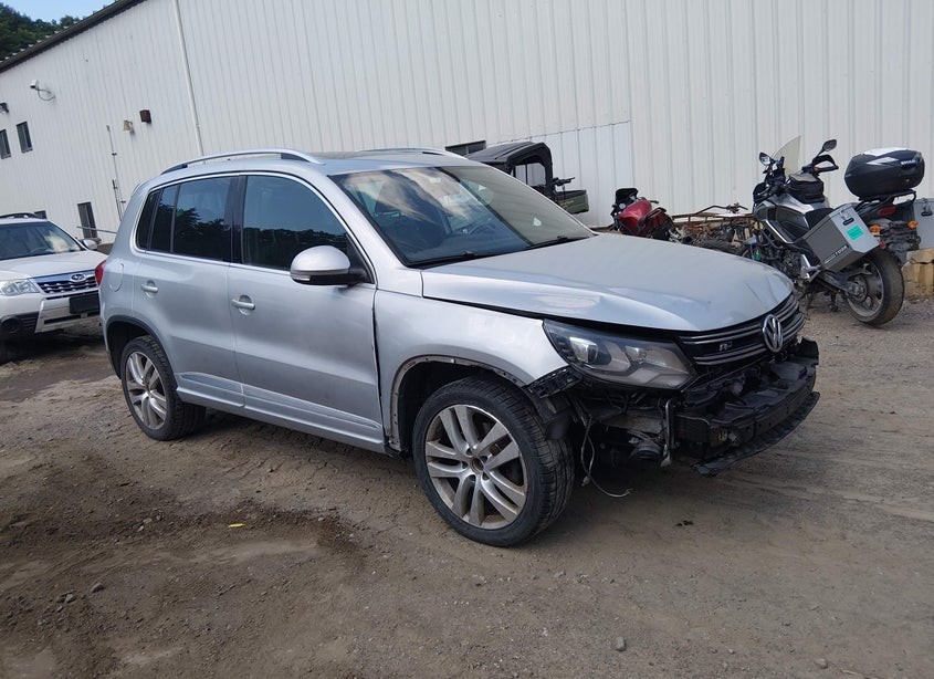 2014 Volkswagen Tiguan R-Line