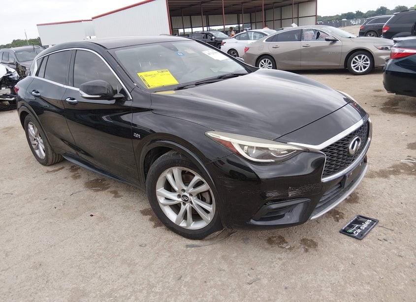 2018 Infiniti QX30 Luxury