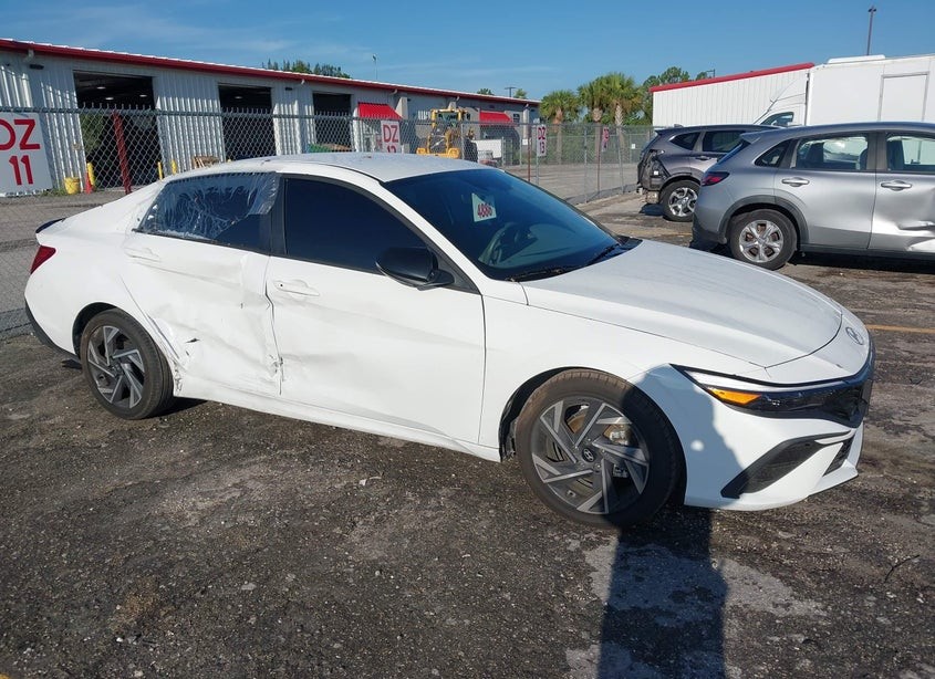 2025 Hyundai Elantra Hybrid Sel Sport