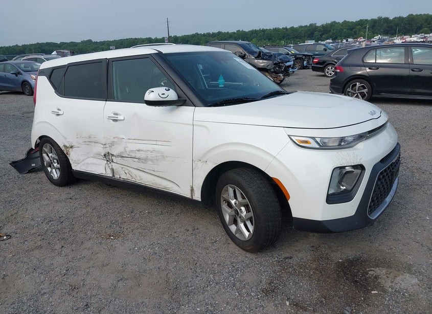 2022 Kia Soul Lx