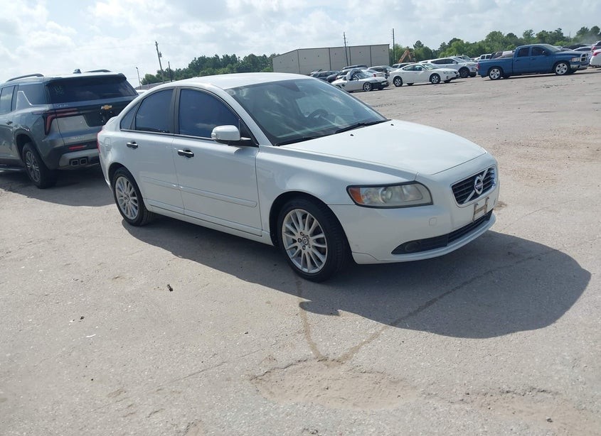 2011 Volvo S40 R-Design/T5 (Fleet Only)/T5 (Retail Only)