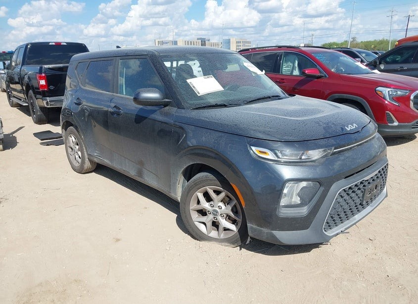 2022 Kia Soul Lx