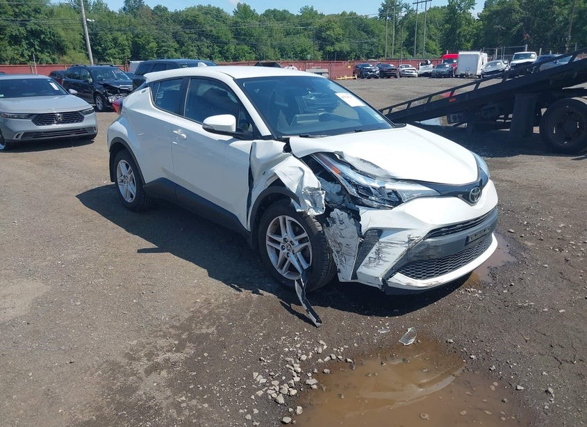 2020 Toyota C-HR Le