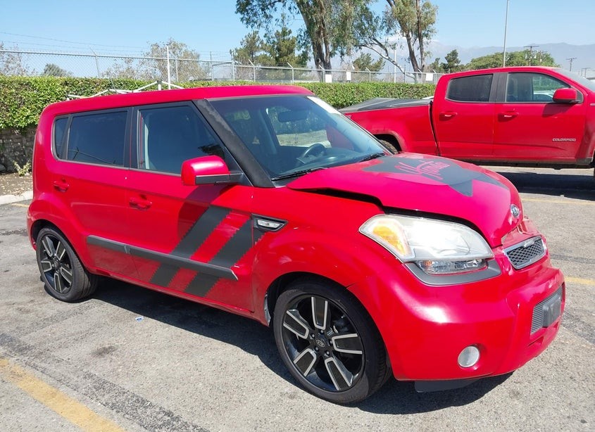2011 Kia Soul +