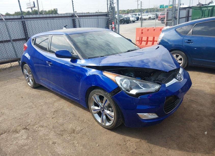 2013 Hyundai Veloster Base W/Black