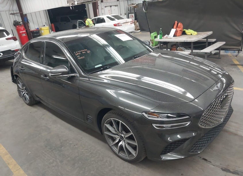 2024 Genesis G70 2.5T Rwd