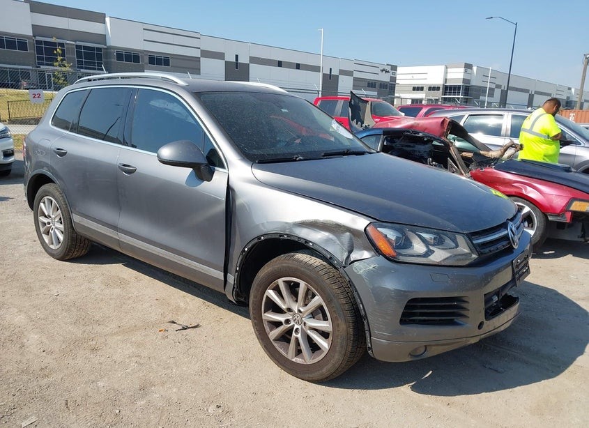 2014 Volkswagen Touareg 3.6L Sport