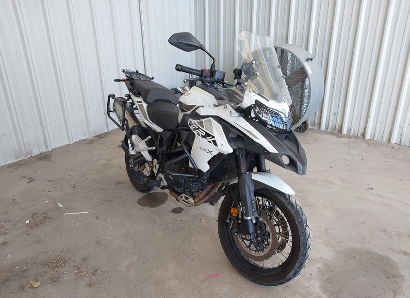 2021 benelli Trk502