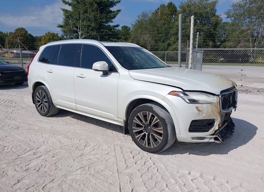 2021 Volvo XC90 T6 Momentum 7 Passenger