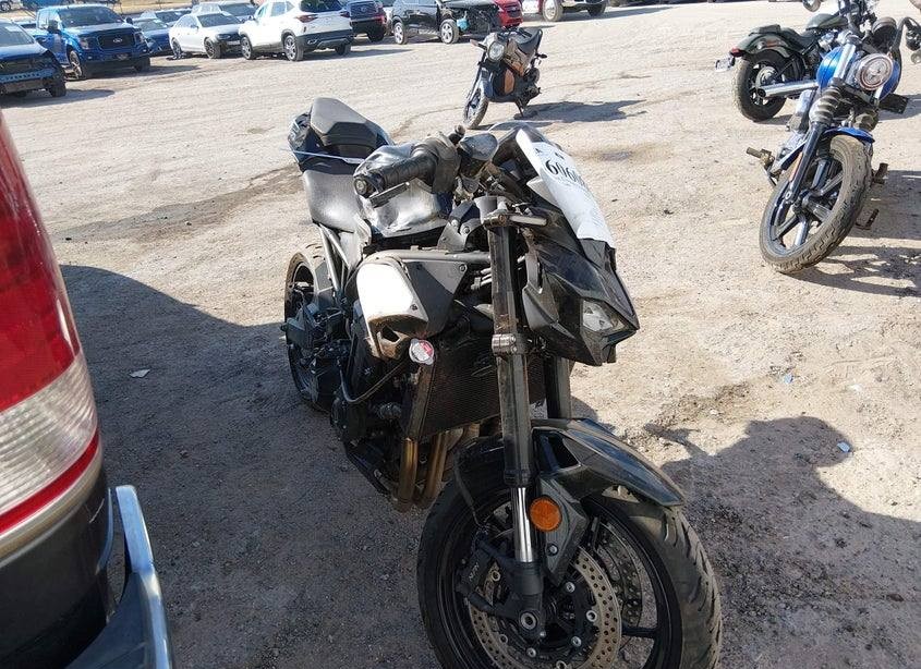 2025 kawasaki zr 900 S