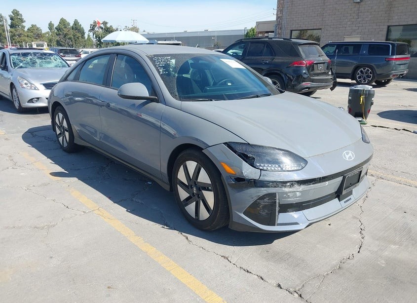 2025 Hyundai IONIQ 6 Se