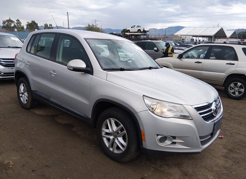 2011 Volkswagen Tiguan S