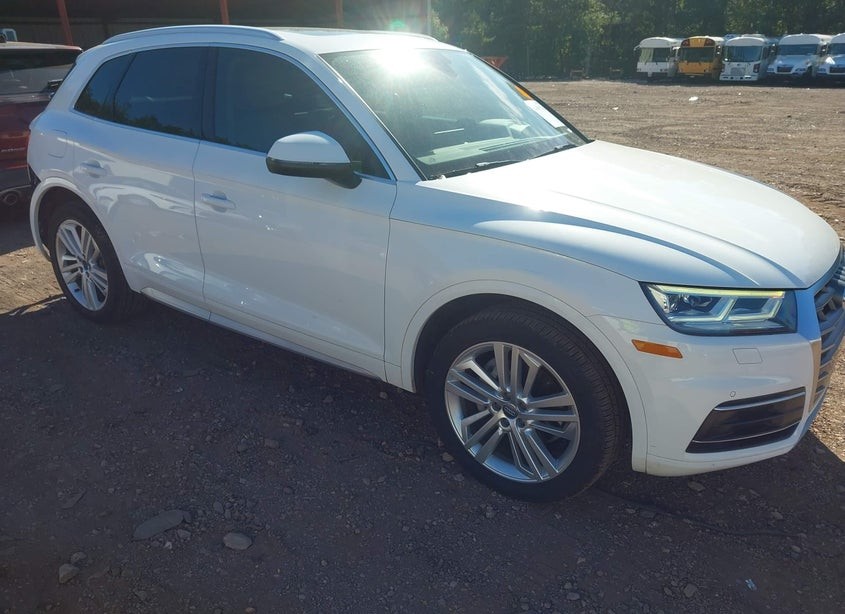 2018 Audi Q5 2.0T Premium/2.0T Tech Premium