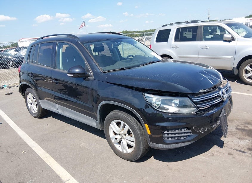 2016 Volkswagen Tiguan S