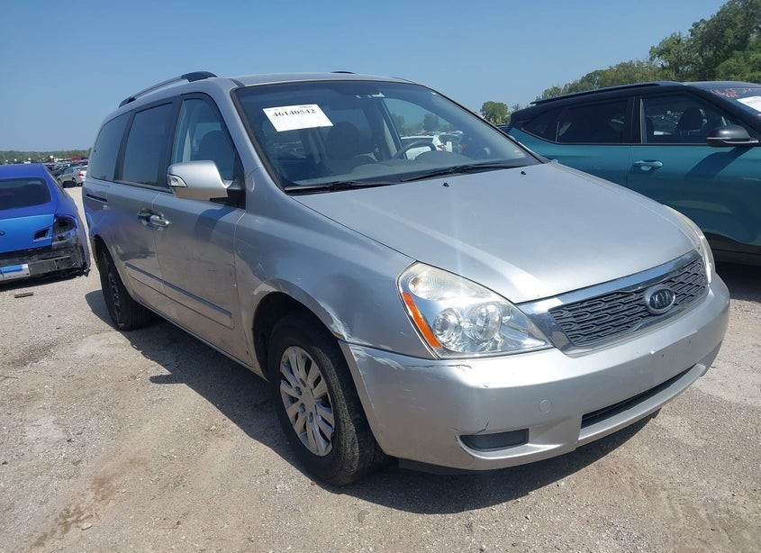 2011 Kia Sedona Lx