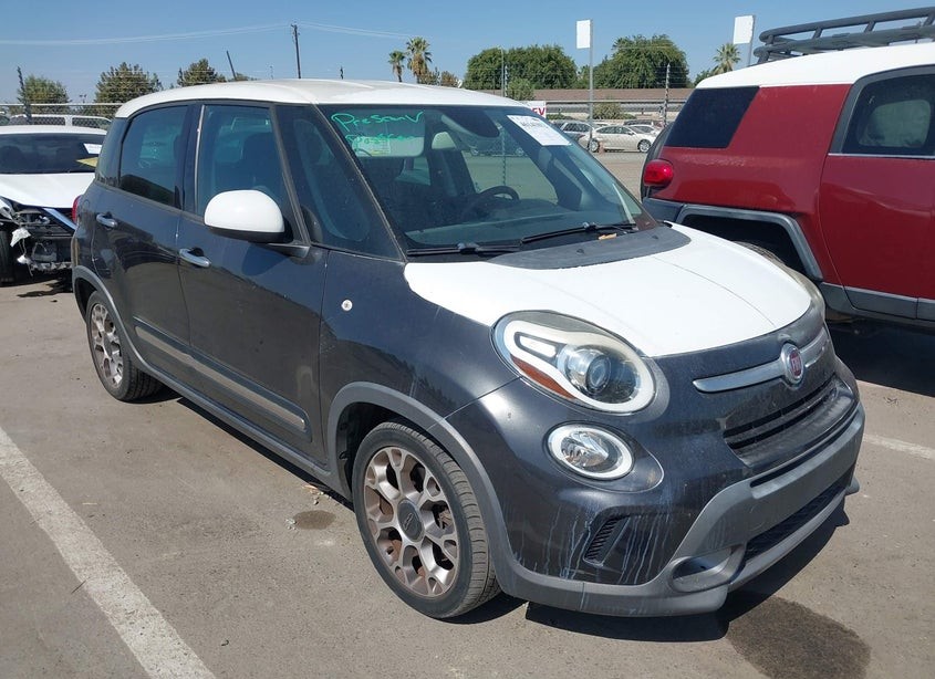 2014 Fiat 500L Trekking