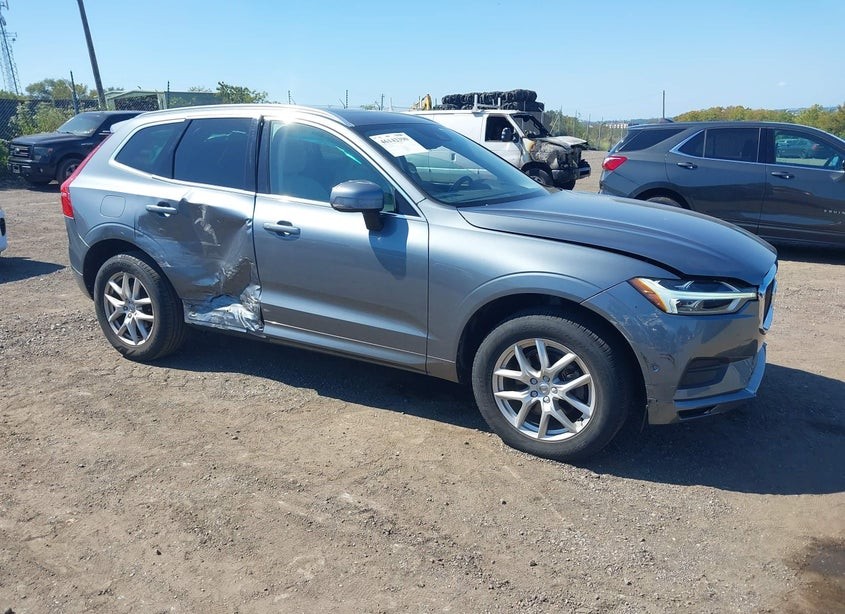 2018 Volvo XC60 T5 Momentum