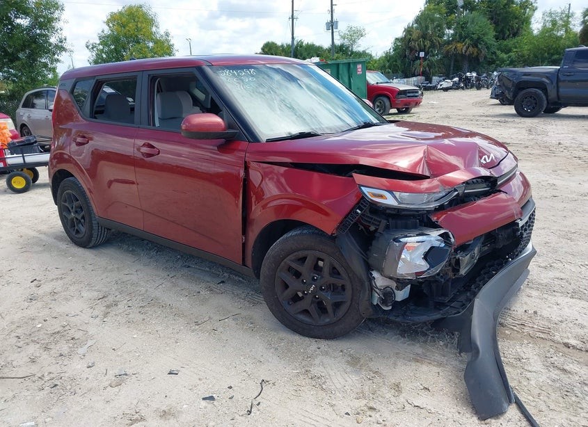 2022 Kia Soul Lx
