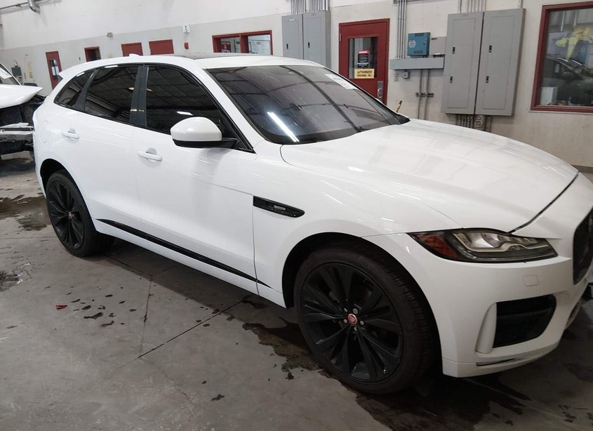 2018 Jaguar F-Pace 25T R-Sport