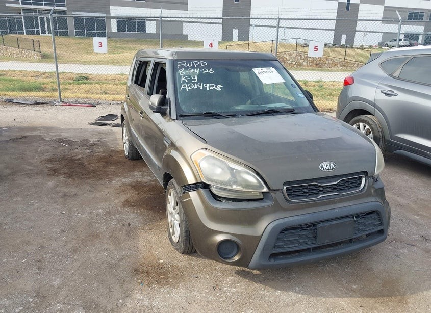 2013 Kia Soul +