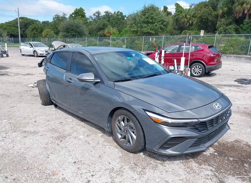 2024 Hyundai Elantra Sel