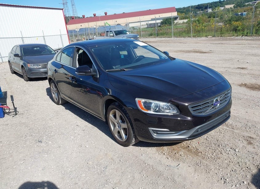 2014 Volvo S60 T5 Platinum