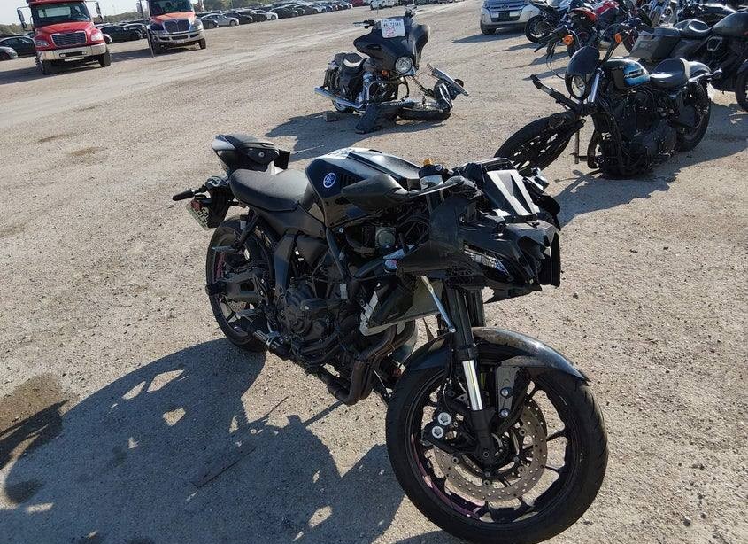 2025 Yamaha yzf r7