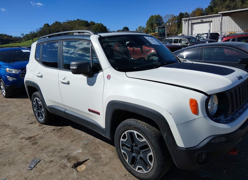 2017 Jeep Renegade Trailhawk 4X4