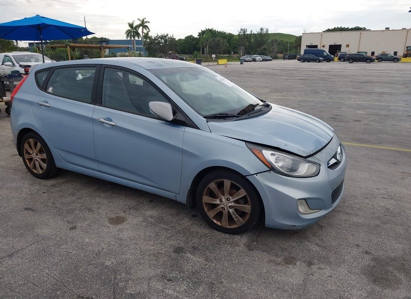 2013 Hyundai Accent Se