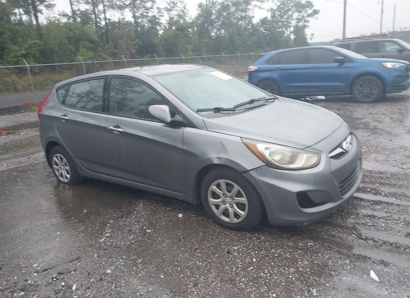 2013 Hyundai Accent Gs