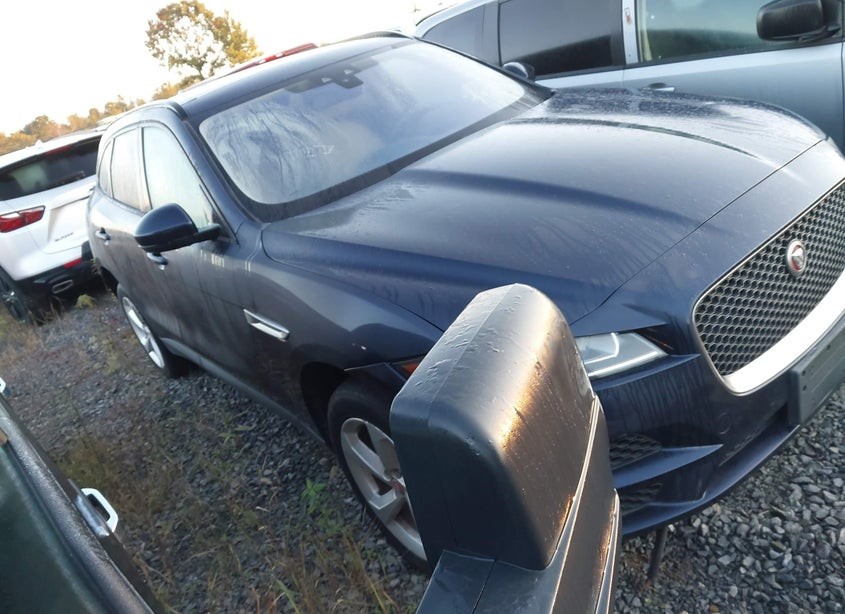 2018 Jaguar F-Pace 25T Premium