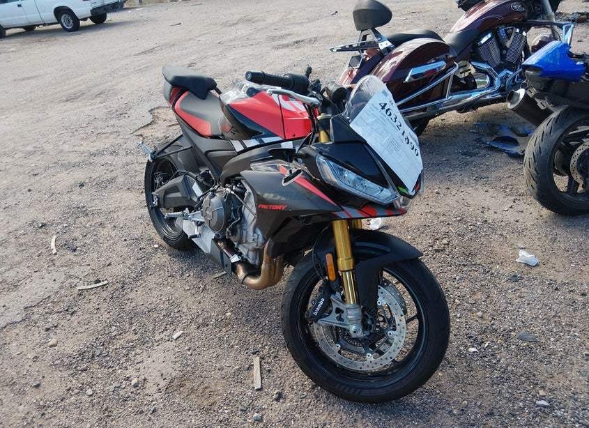 2026 aprilia tuono 660 Factory
