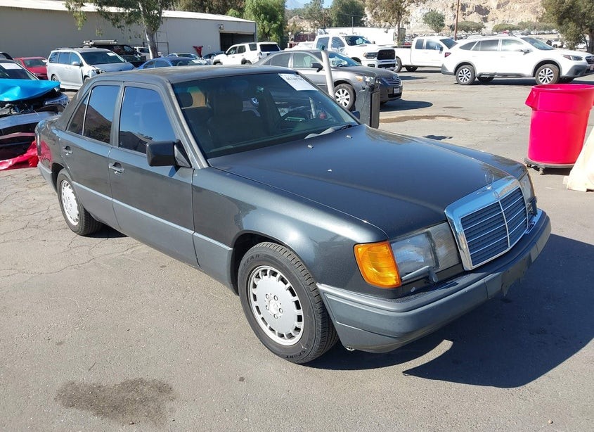 1991 Mercedes-Benz 300 E